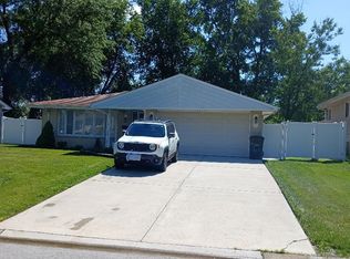 17107 Whitman Ave, Hazel Crest, IL 60429