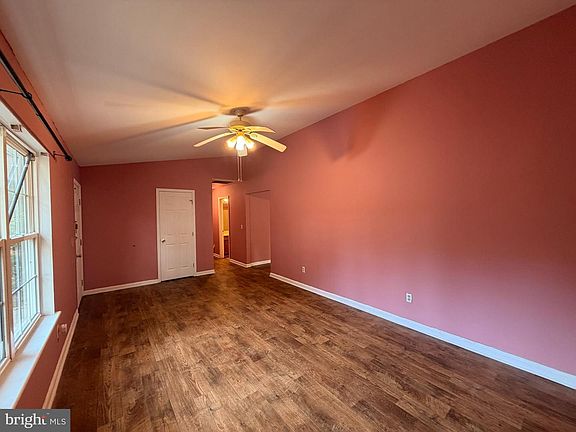 5th image of 208 Harford Rd