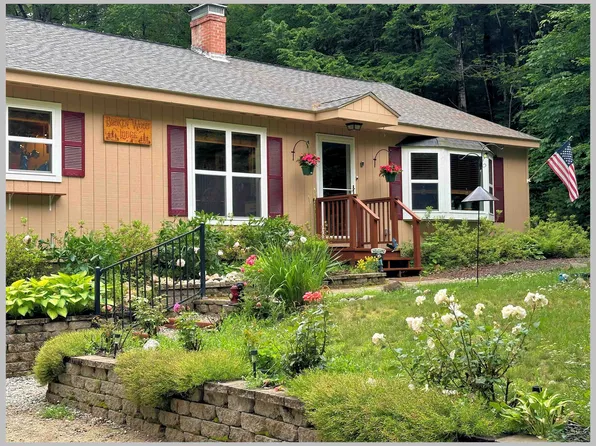 27 Mitchell Road, Thornton, NH 03285