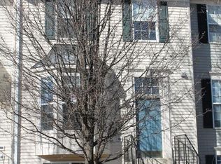 8238 Humphrey Ln, Manassas, VA 20109