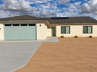 6829 Indian Cove Rd, Twentynine Palms, CA 92277