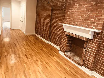 Rented by Metropolis Real Estate of Manhattan