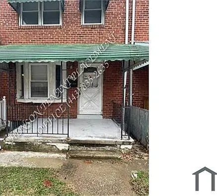 3 bed, $2,400 — Photo 3