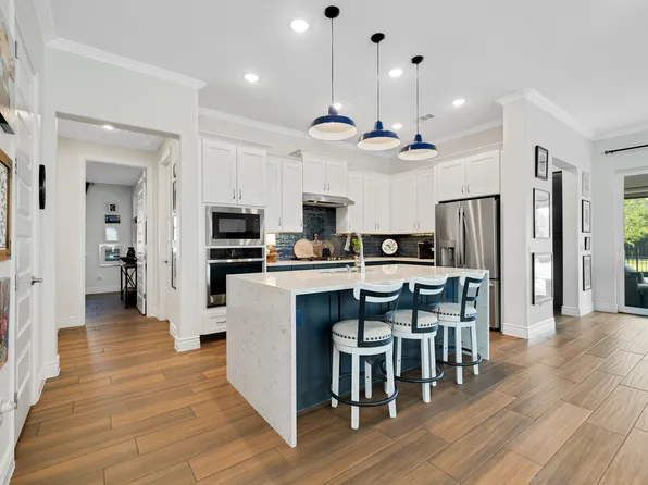 9513 Chert St, Denton, TX 76207