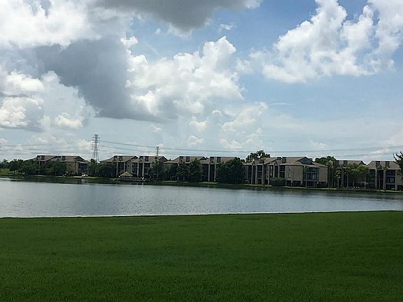 5th image of 18800 Egret Bay Blvd APT 604