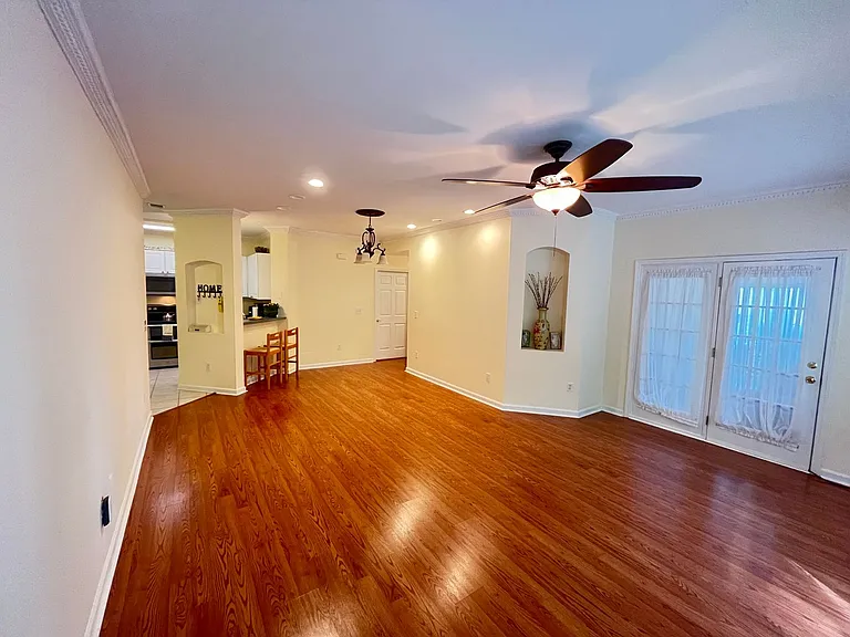 4437 Lady Banks Ln #C1 — Photo 10