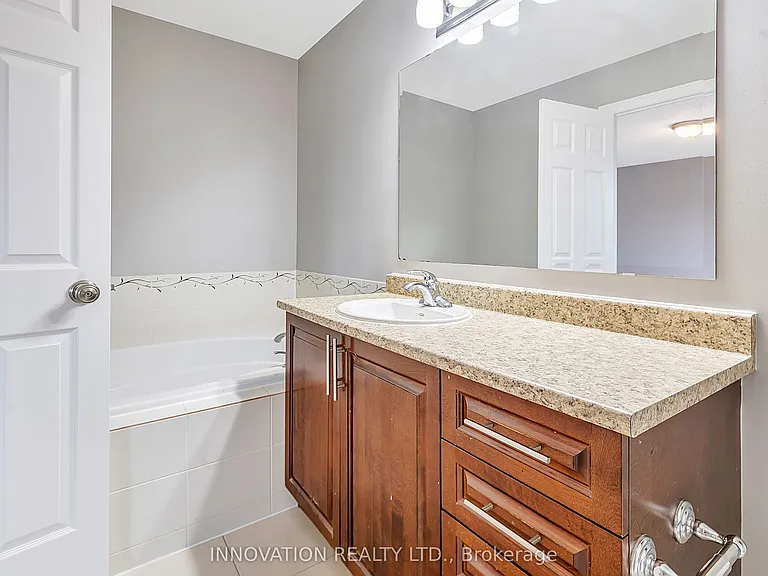 126 Garrity Cres — Photo 21