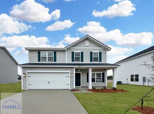 137 Juniper Dr, Hinesville, GA 31313