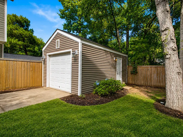 1675 Bee Balm Rd — Photo 33