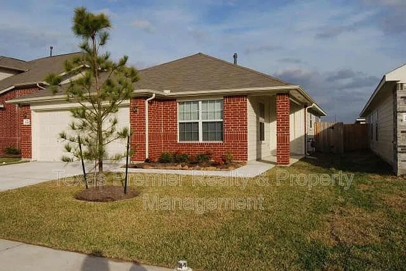 21218 Rezanof Rd