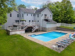 1851 York Street Ext, Poultney, VT 05764