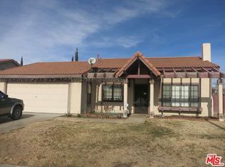 4543 E Avenue R6, Palmdale, CA 93552