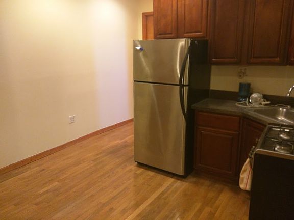 3rd image of 22 Wilson Ave #2