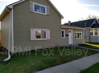 115 Madison St, Menasha, WI 54952