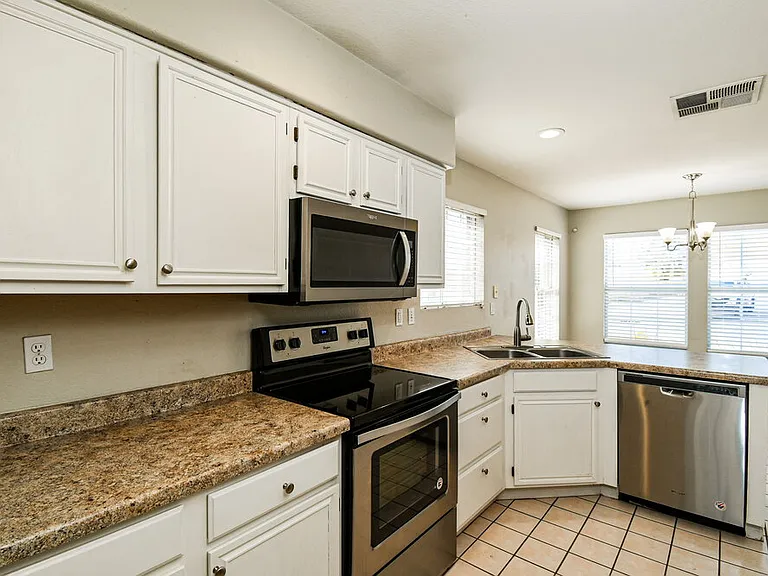 6603 E Northridge St — Photo 8