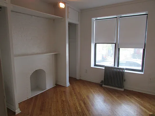 Rented by Farran & Associates | media 30