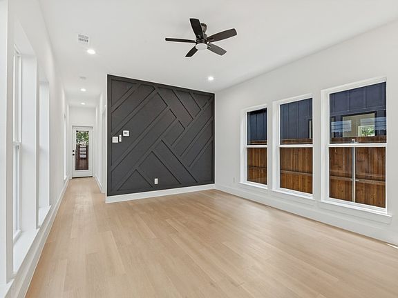 3rd image of 2206 Dyson St