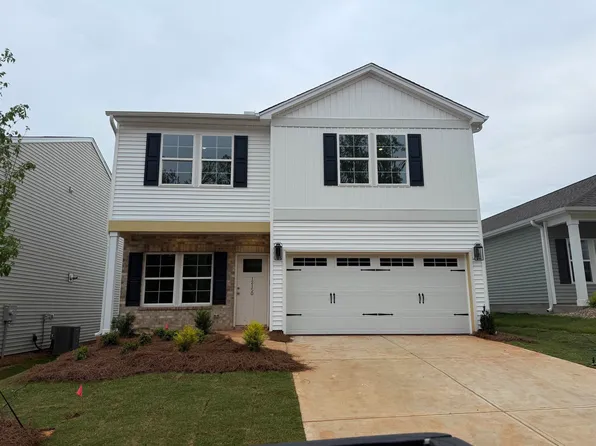 12150 Lansbury Dr, Inman, SC 29349