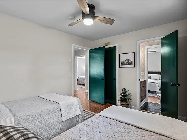 418 McDonald Dr — Photo 11