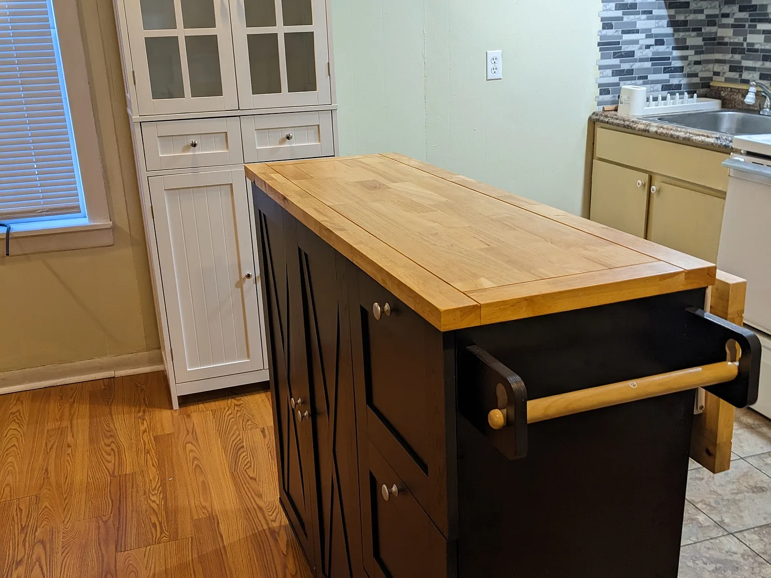 1 bed, 635 sqft, $970 — Photo 2