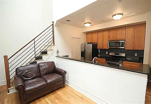 Sold by Hudson Place Realty | media 4