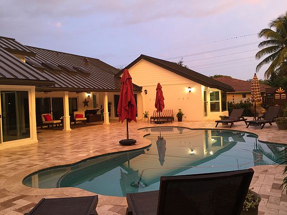 5th image of 16325 SW 88th Ct