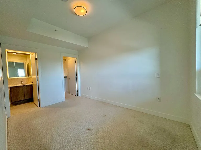 7638 Cambie St #308 — Photo 16