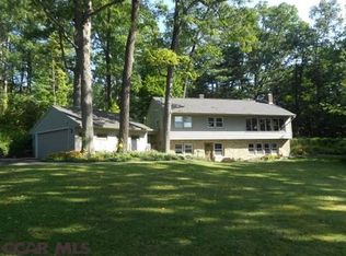 115 Indian Hill Rd, Boalsburg, PA 16827