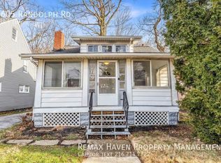 3605 Randolph Rd, Cleveland Heights, OH 44121