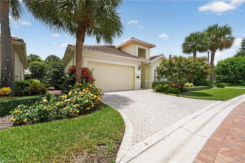 2 bed, 2.5 bath, 2033 sqft, $11,000 — Photo 4