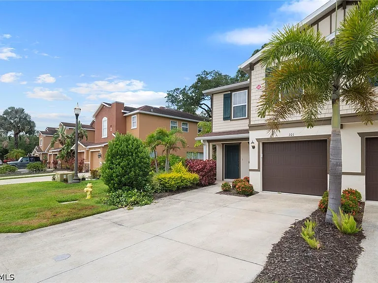 15121 Piping Plover Ct — Photo 3
