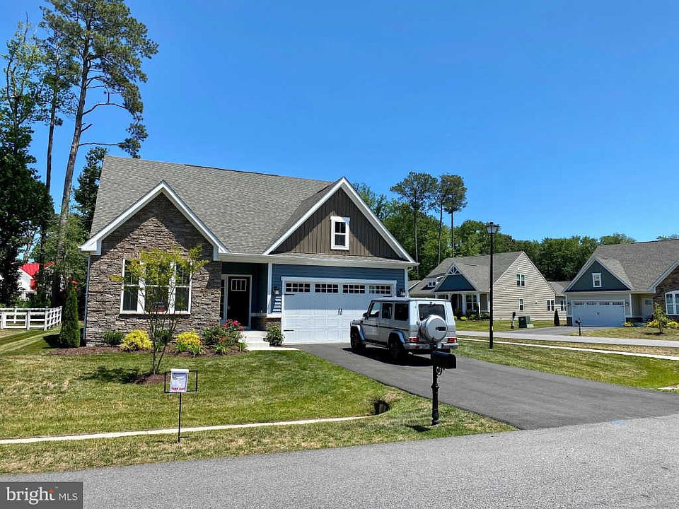 1st image of 37429 Woods Run Cir