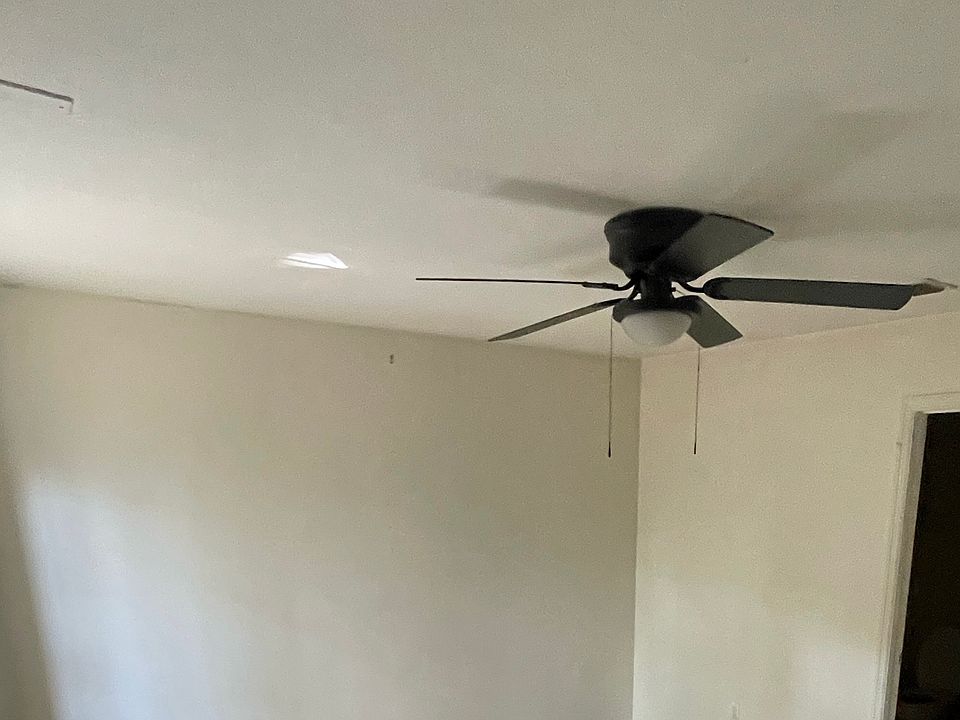1st image of 2738 W Tharpe St APT 604