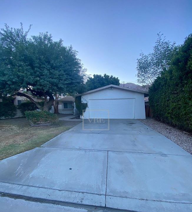 1st image of 52601 Avenida Herrera