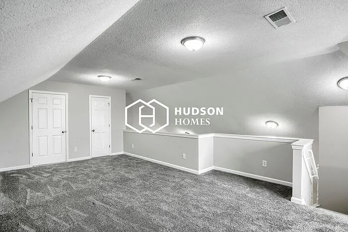 6519 Daybreak Dr — Photo 11