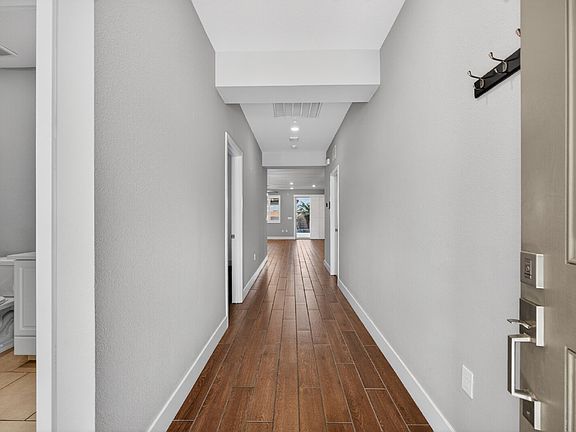 5th image of 10365 Charles Morris Way