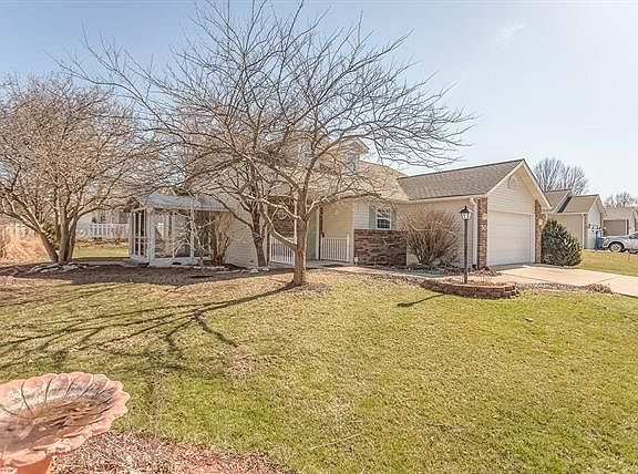 5th image of 50 Jennifer Dr