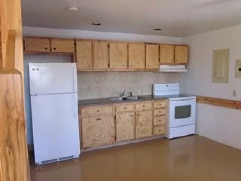 eat in kitchen