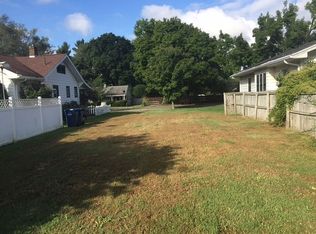 1204 S 25th St, Terre Haute, IN 47803