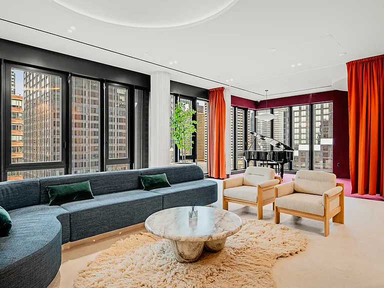 250 W 49th St #52701 — Photo 44