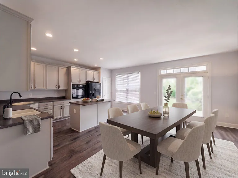 8358 Millom Ct — Photo 14