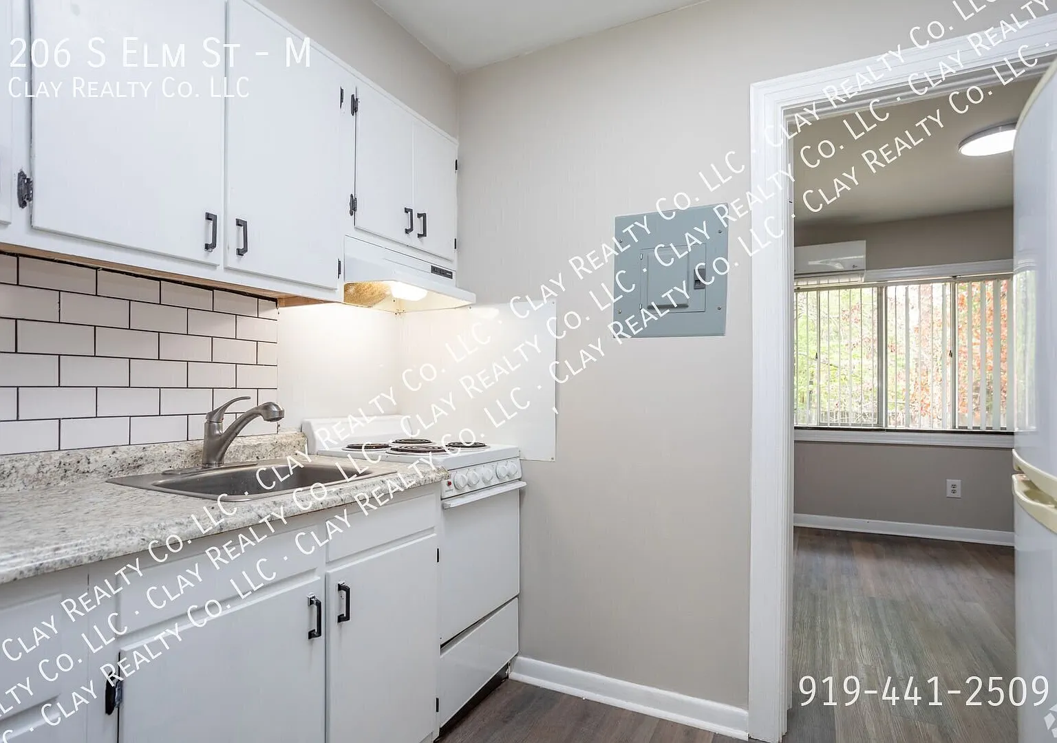 Discover Modern Living at Elm Villa Apartments in Greenville! — Photo 1