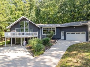 8413 Manitoba Ln, Stanwood, MI 49346