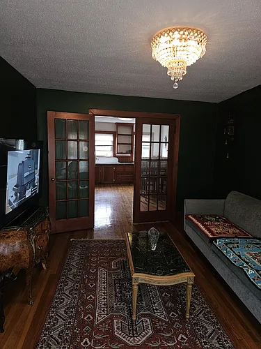 250 Valley St Photo 1