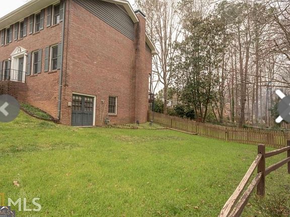 3rd image of 3707 Sugar Creek Ln SE