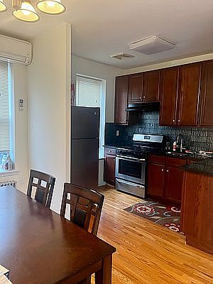 1st image of 2048 46th St #2
