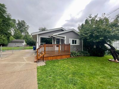3348 Otter Beach Dr, Waterford, MI, 48328