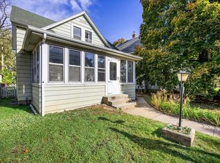 1231 Thomas Ave, Saint Paul, MN 55104