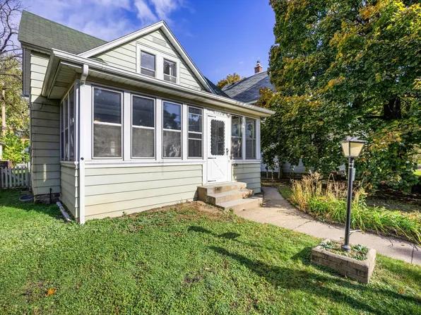 1231 Thomas Ave, Saint Paul, MN 55104