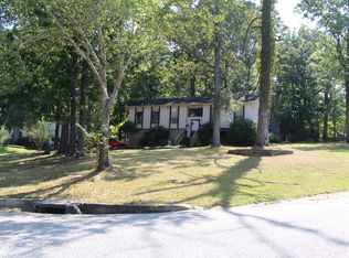 1525 W Navajo Dr, Alabaster, AL 35007